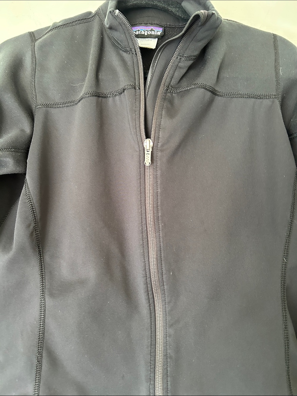 Patagonia Black Zip-Up Wind-Front Fleece Jacket - Picture 3 of 5